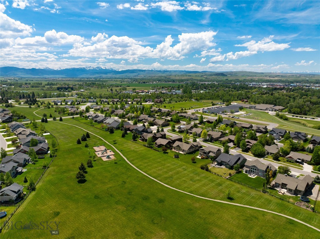 402 Circle F Trail