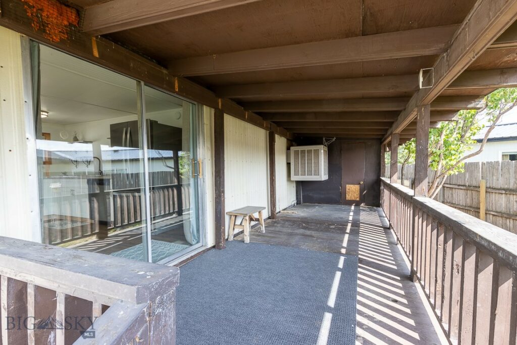 403 Southwood Drive