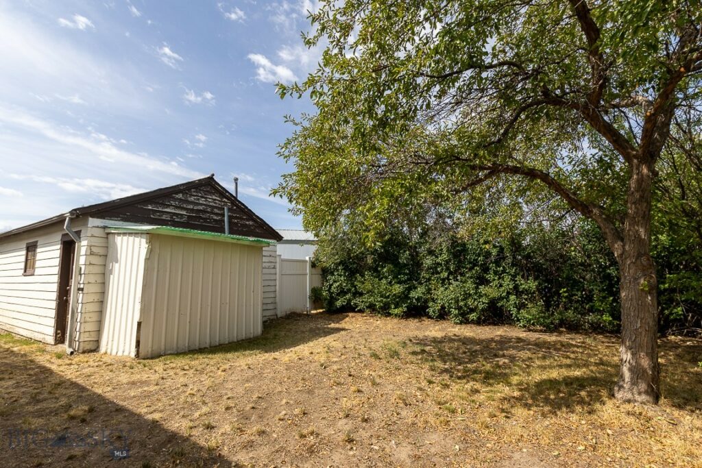 403 Southwood Drive
