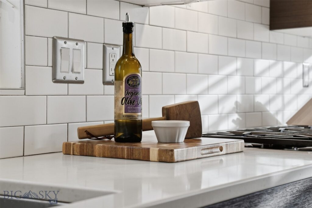 Bozeman MT 59715 - 8