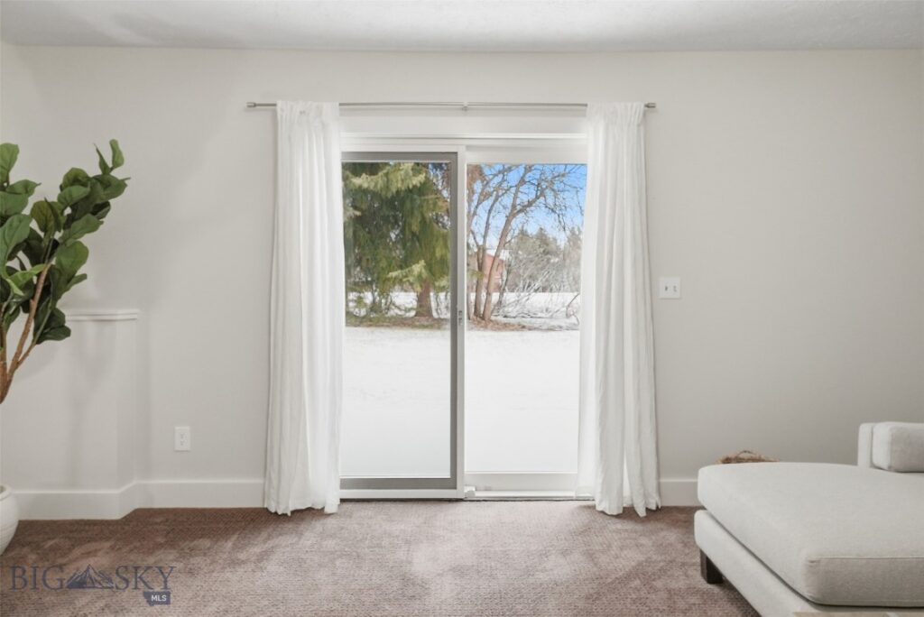 407 Fieldstone Drive