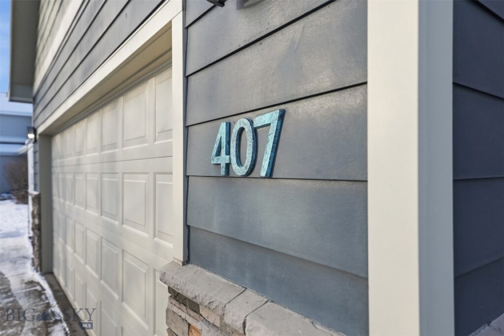 407 Fieldstone Drive