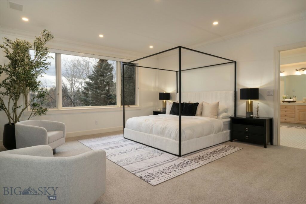 41 Hitching Post Road