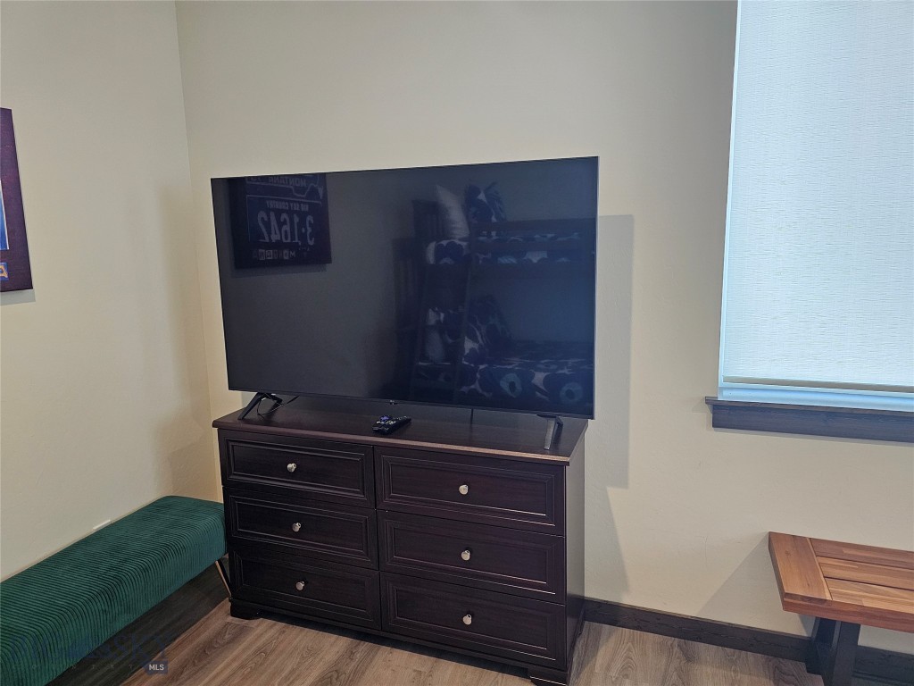 41 NORTH SHORE Drive