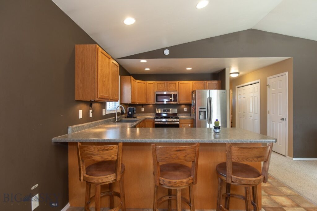 410 N River Rock Drive