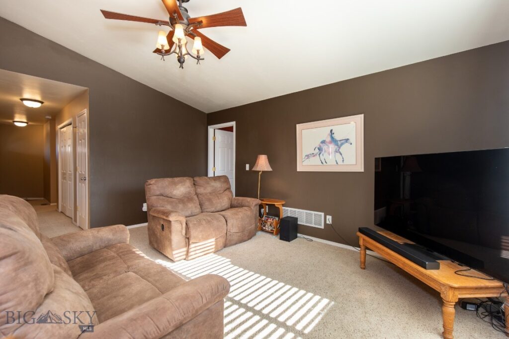 Belgrade MT 59714 - 5