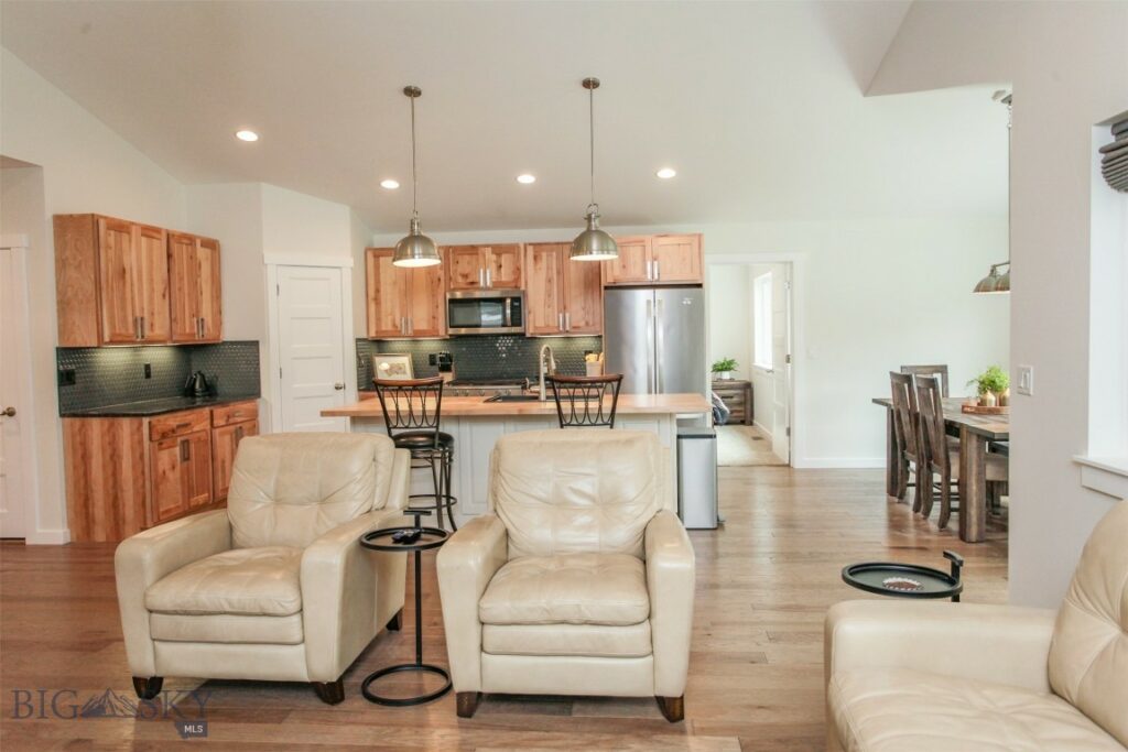 4106 Tanzanite Drive
