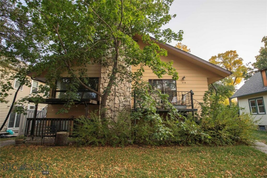 418 W Babcock Street