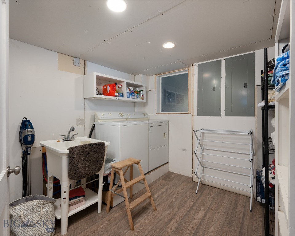 419 W Harrison