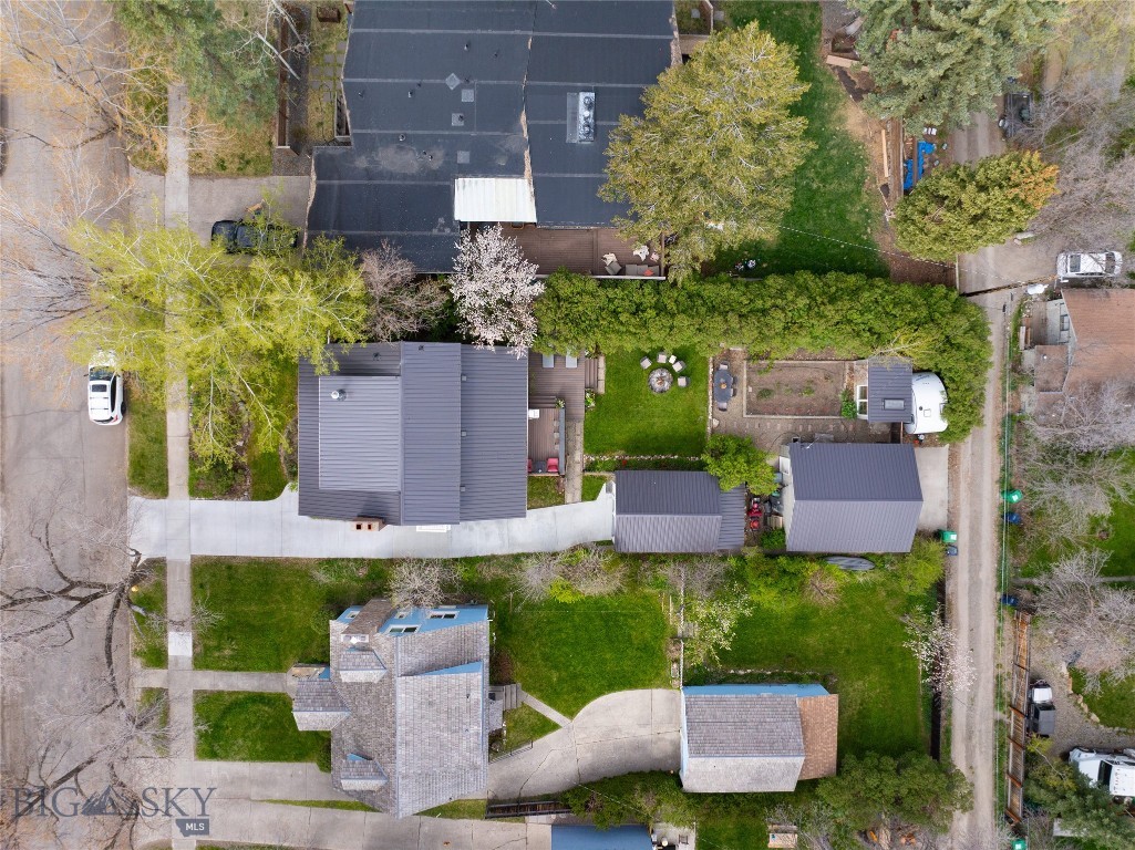 419 W Harrison