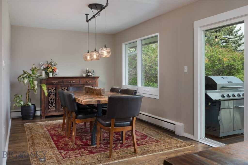419 W Harrison