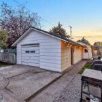 421 N Grand Avenue