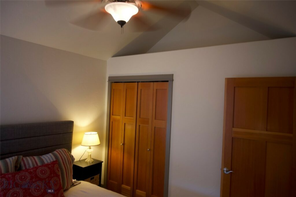 Bozeman MT 59718 - 16