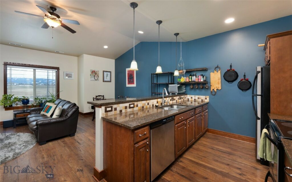 4364 Brookside Lane