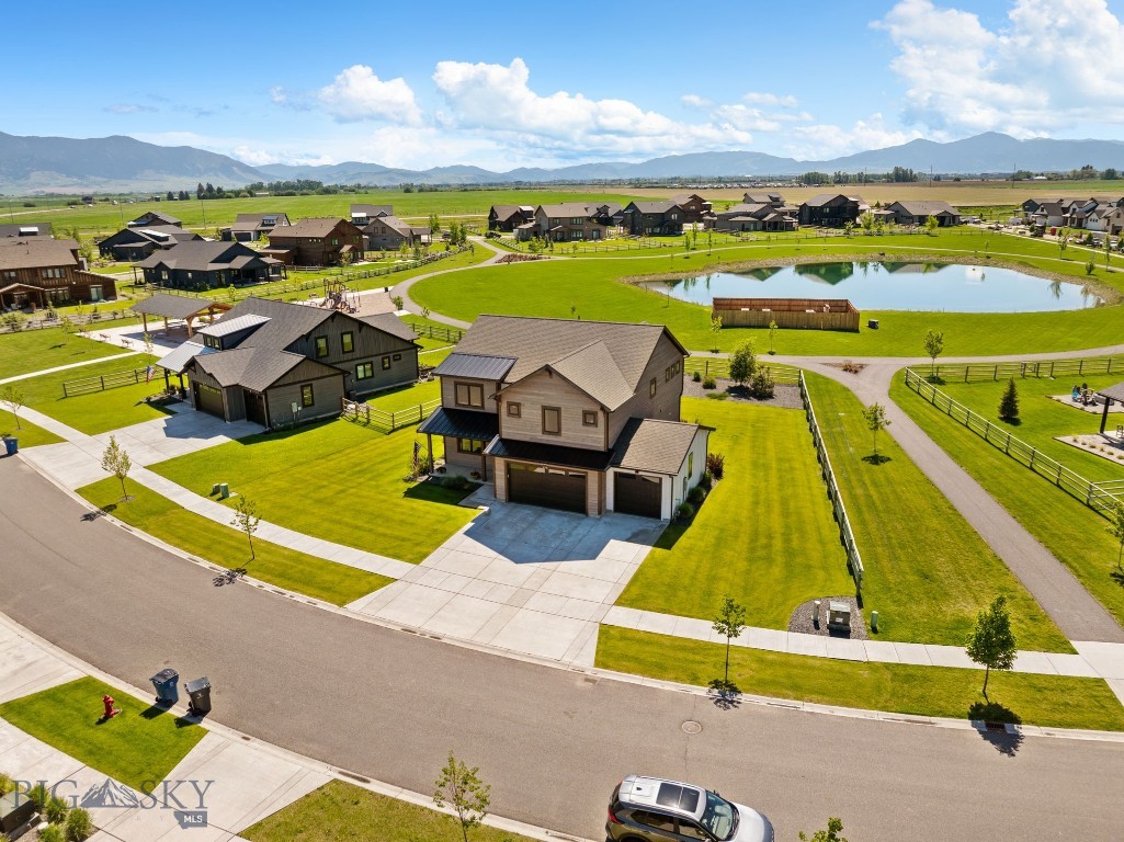 438 White Horse Loop