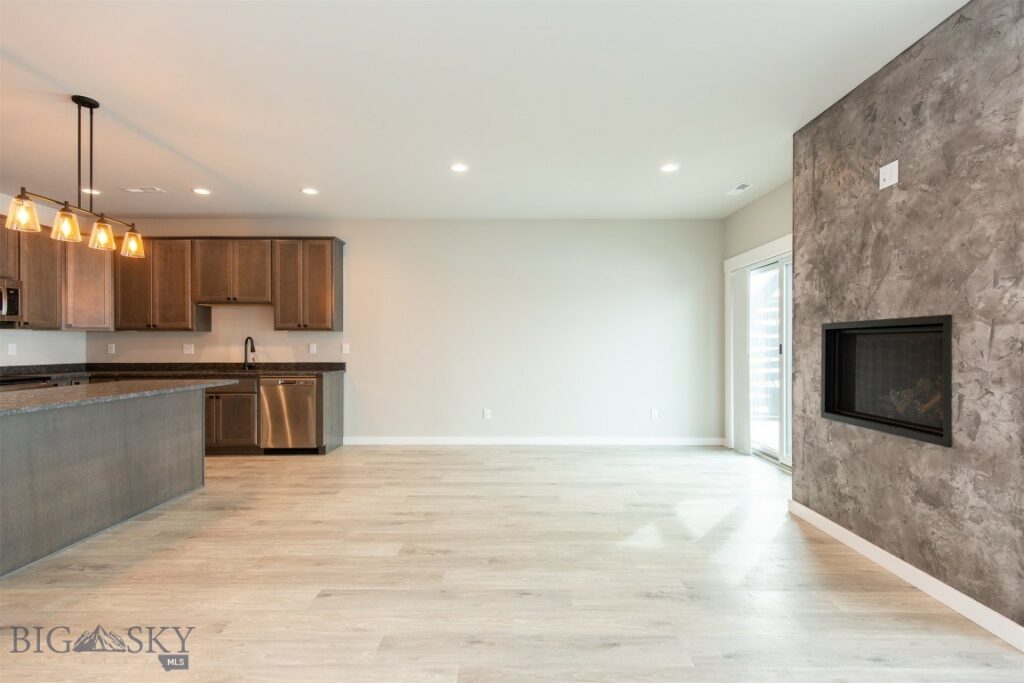 4396 Brookside Lane