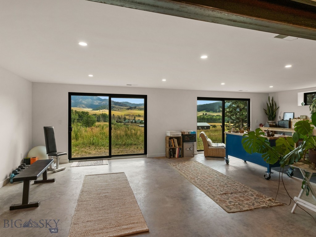 44 Midway Bridger Road