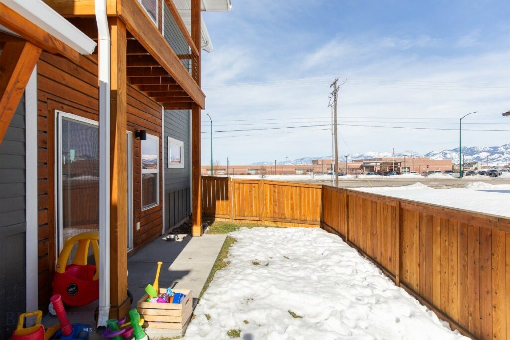 4418 Durston