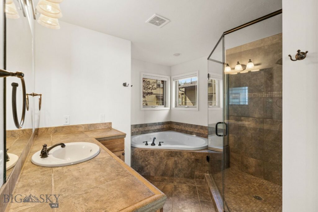 4442 Alexander Street