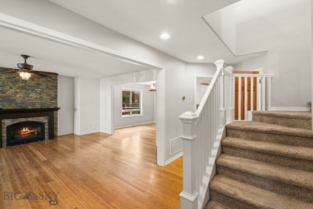 4442 Alexander Street