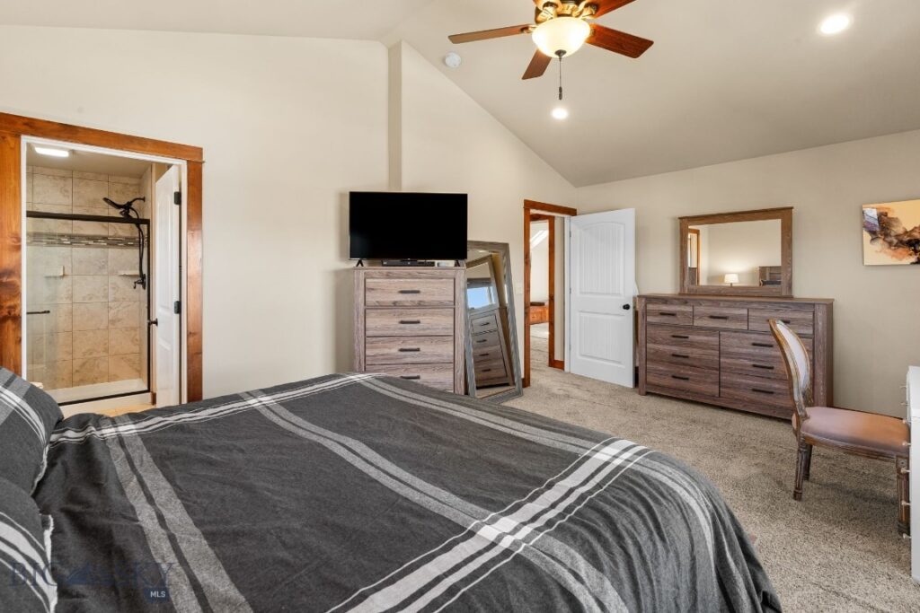 4455 Shadow Glen Drive