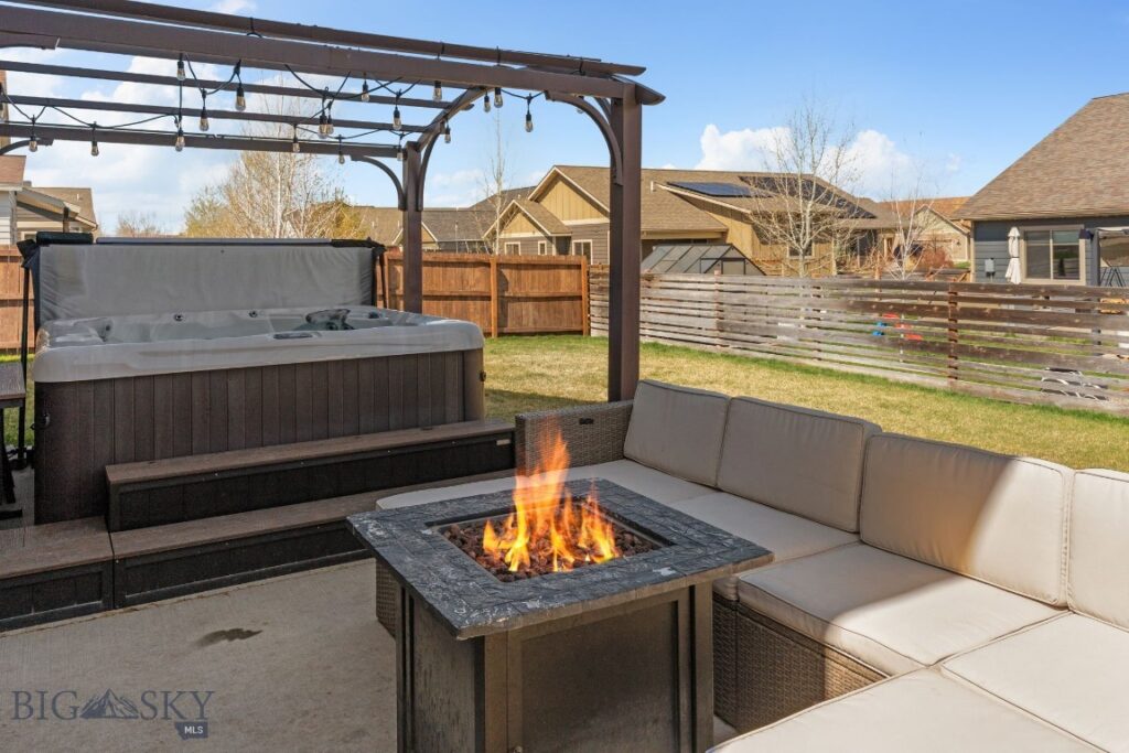 4455 Shadow Glen Drive