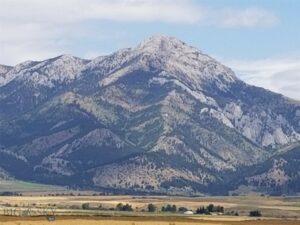 4468 Wes Davis Road, Belgrade MT 59714