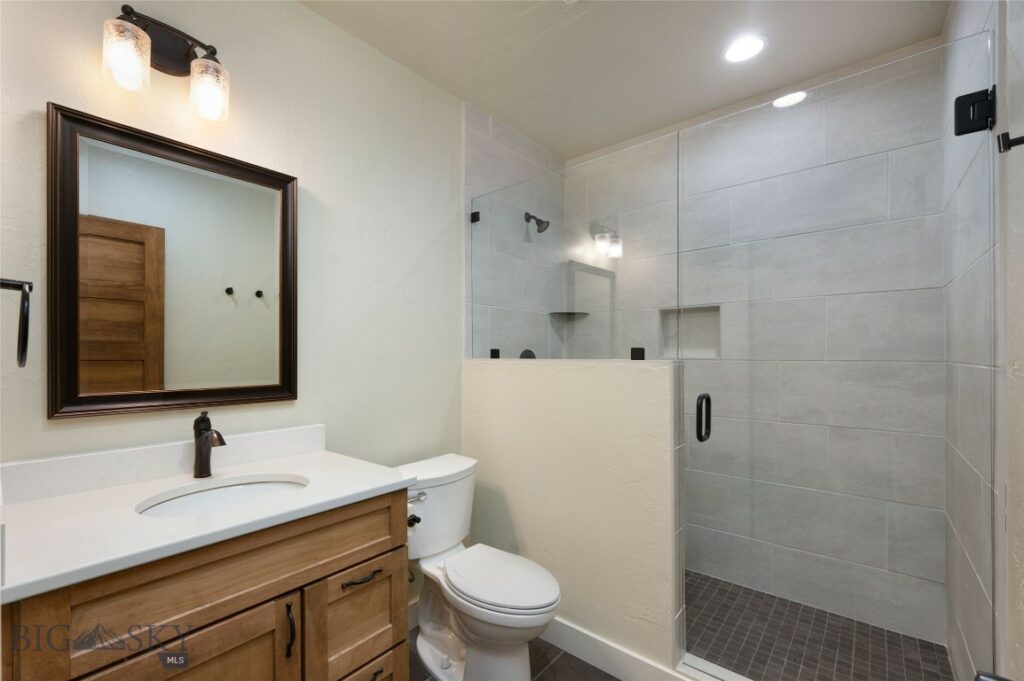 45 Spain Bridge Circle Drive