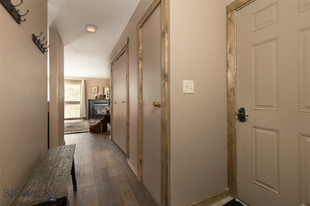 Big Sky MT 59716 - 9