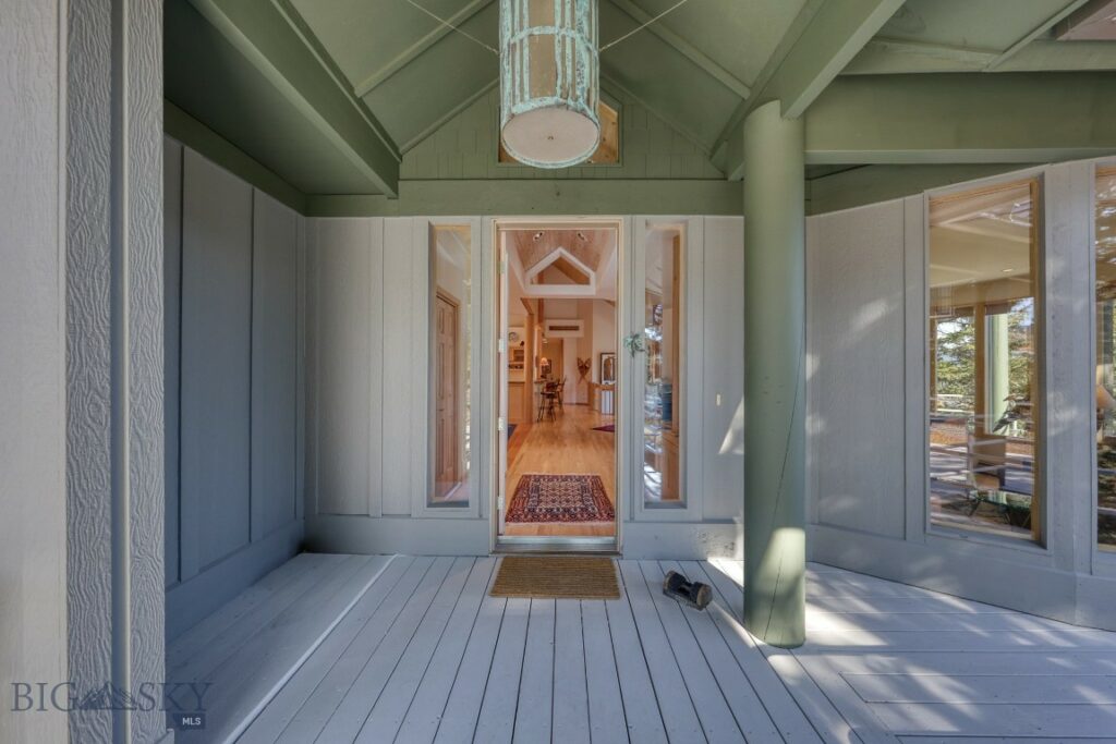 450 Crown Butte Road