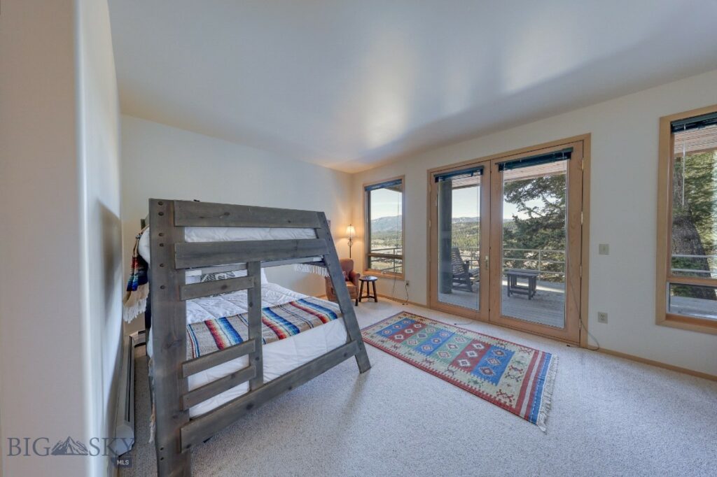 450 Crown Butte Road