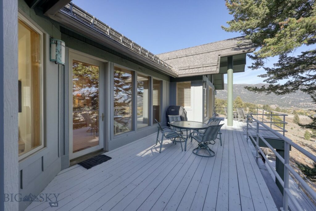 450 Crown Butte Road