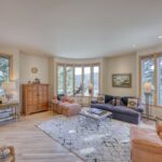 450 Crown Butte Road