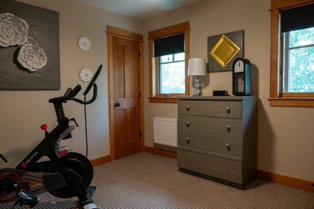 Bozeman MT 59715 - 18