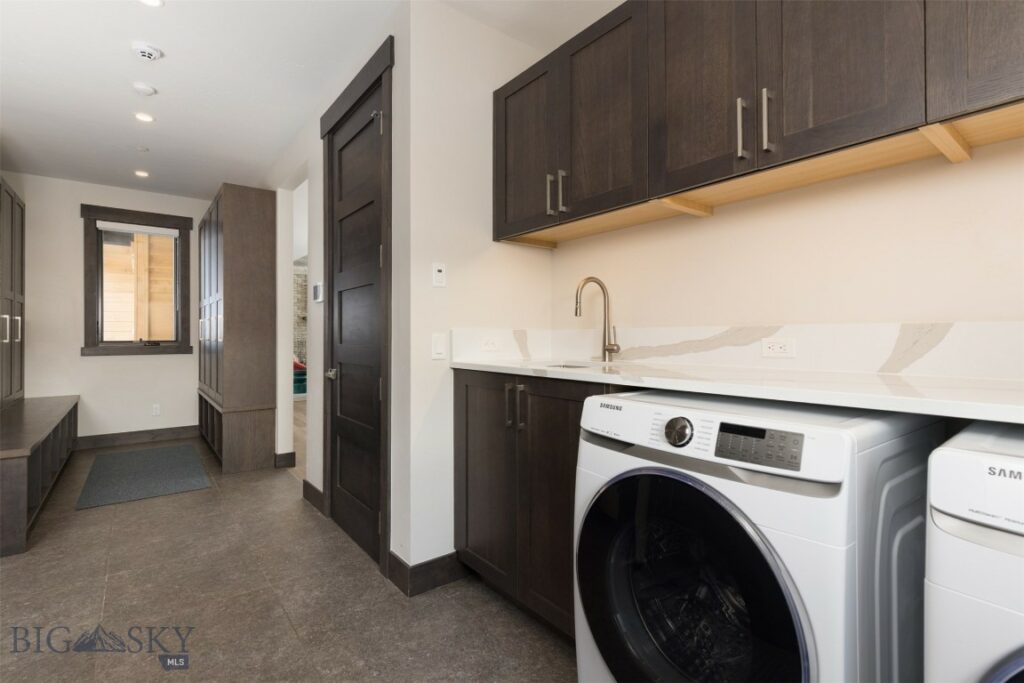 Big Sky MT 59716 - 9