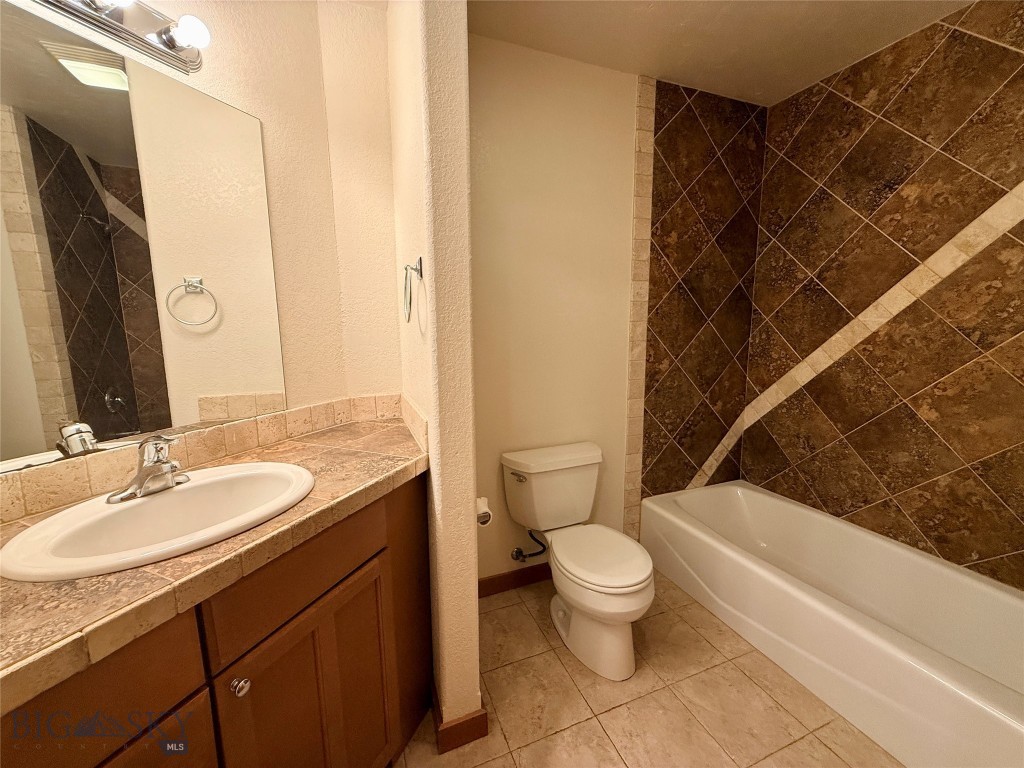 4662 Glenwood Drive