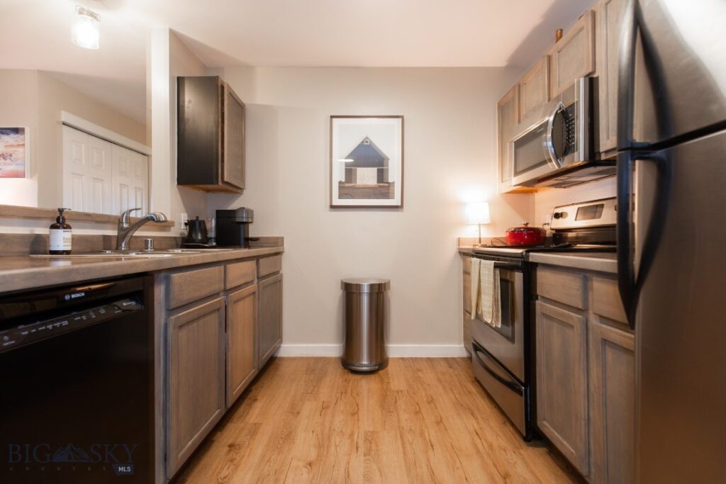 4689 Bembrick Street