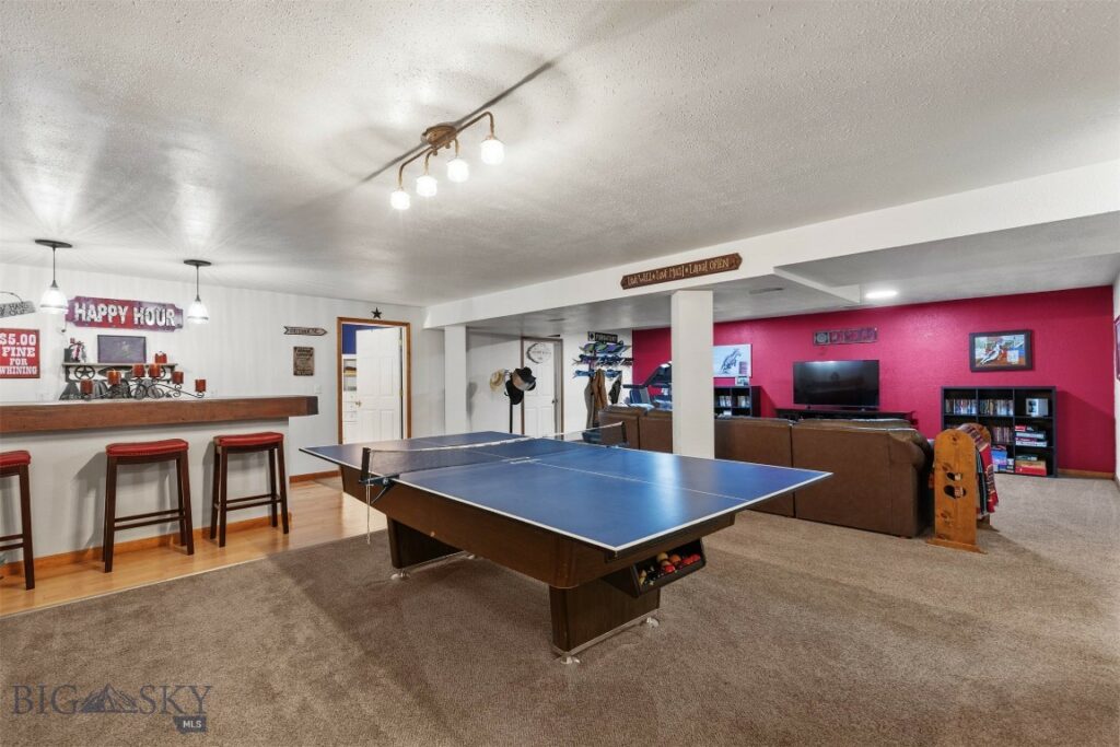 4752 Eden Road