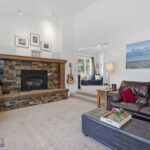 4754 Meadow Lane