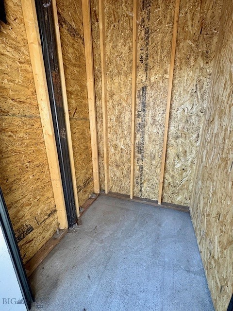 476 Enterprise Boulevard