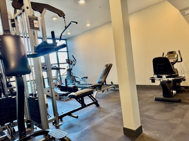 476 Enterprise Boulevard