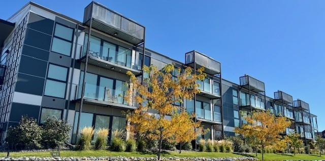 476 Enterprise Boulevard