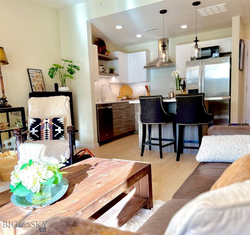 Bozeman MT 59718 - 1