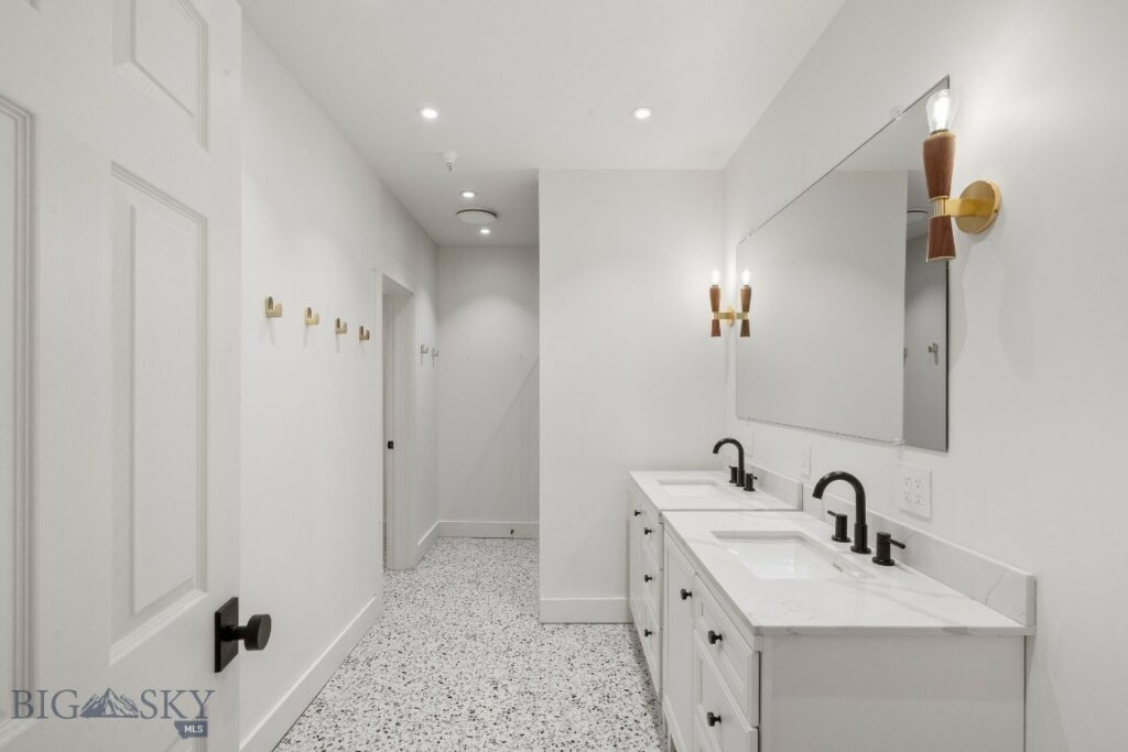 Big Sky MT 59716 - 14