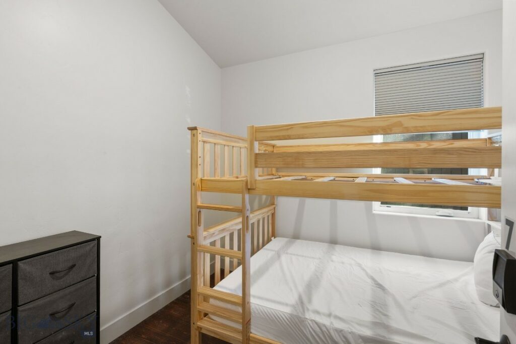 Big Sky MT 59716 - 23