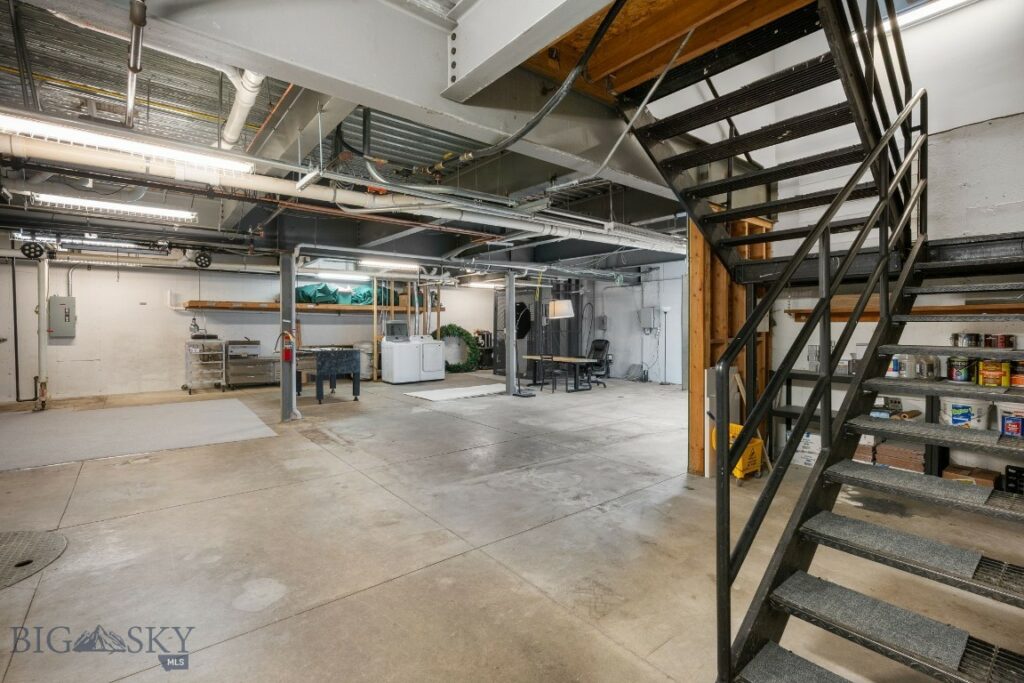 Big Sky MT 59716 - 25