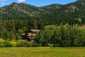 4861 Jackson Creek Road, Bozeman MT 59715