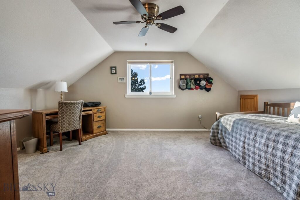 4925 Itana Circle