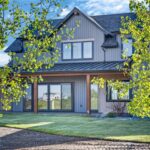 494 Clancy Way