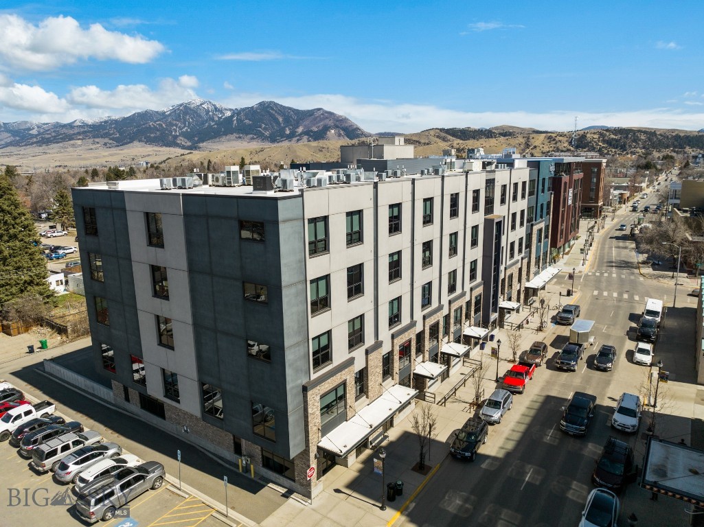 5 W Mendenhall